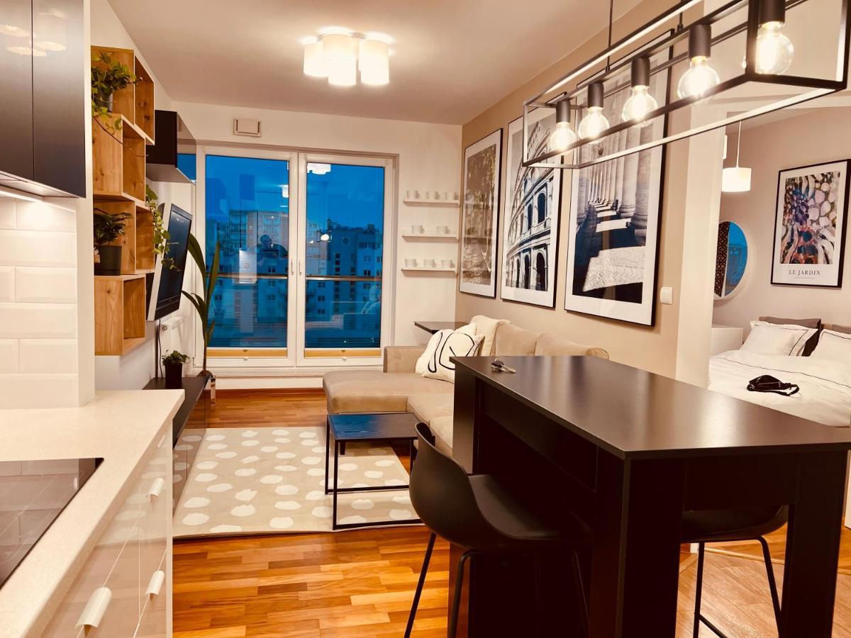 Jardin Apartment Ursynow ワルシャワ エクステリア 写真